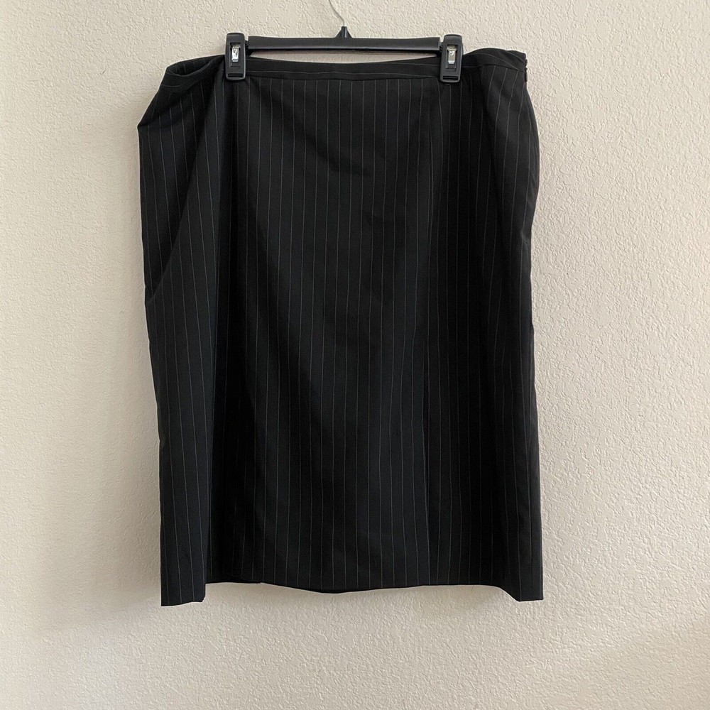 Alfani Women's Black Pinstriped Lined‎ Skirt Size 16W Business Career